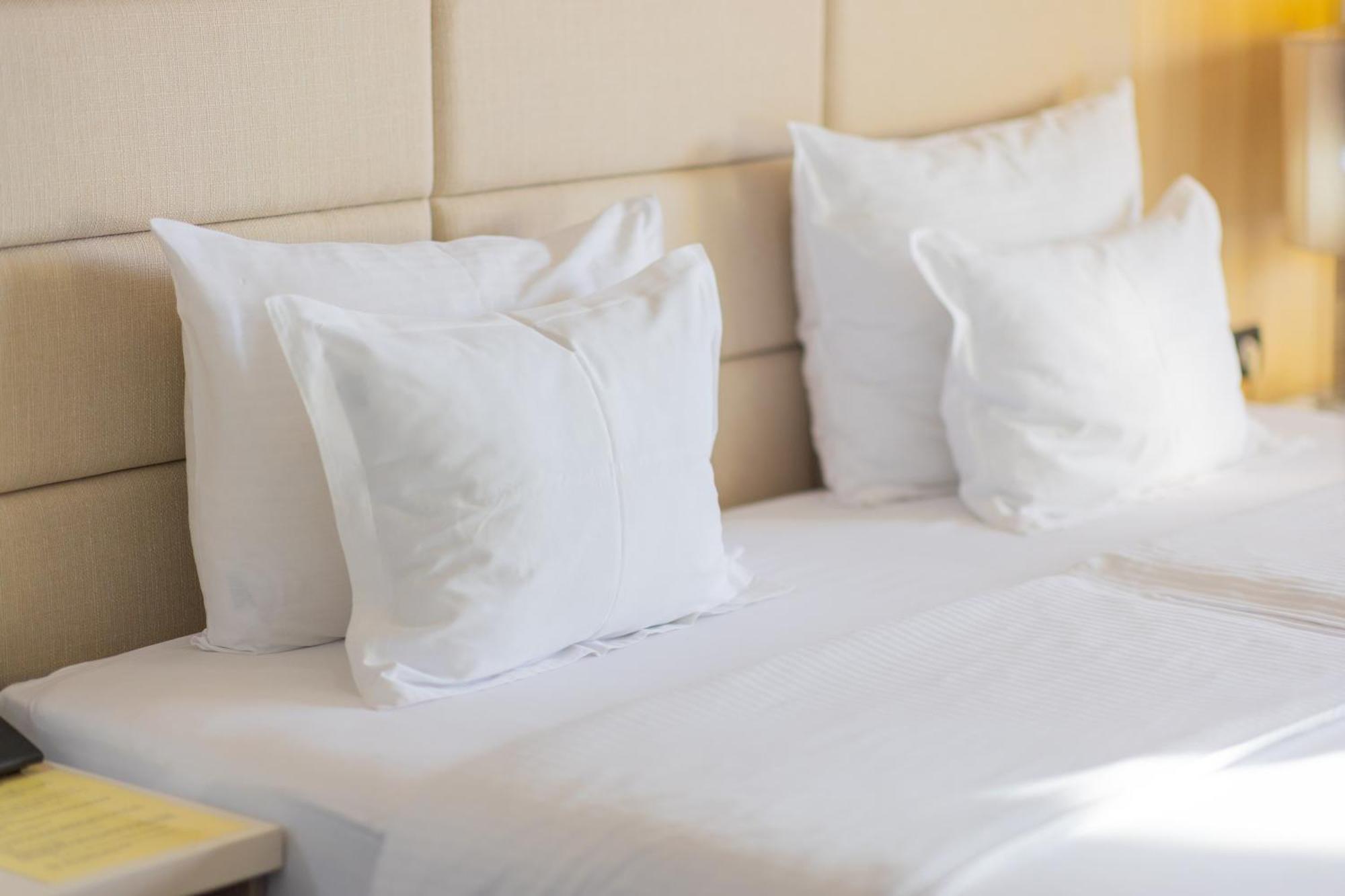 Hotel Holiday