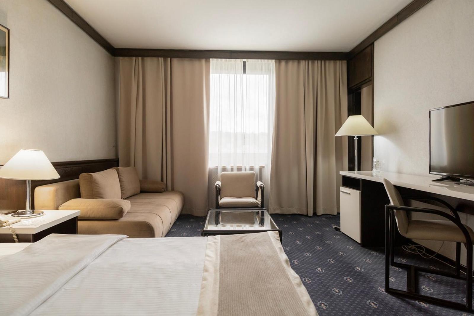 Hotel Holiday 4* Sarajevo